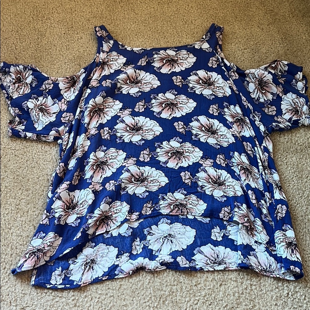Floral Cold Shoulder Blouse